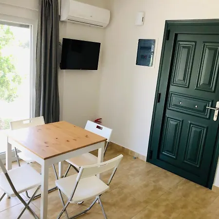 Ionian White Apartment Lefkada City