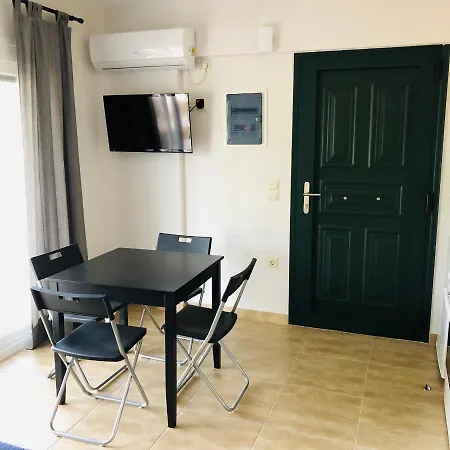 Apartment Ionian White